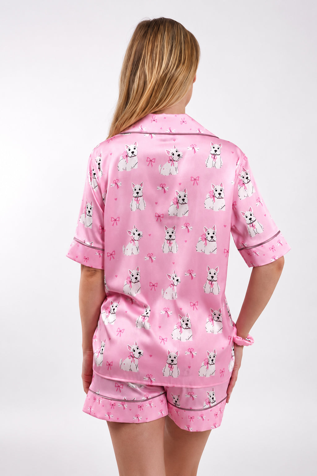 muvv's ® Fiyonk Desenli Kısa Saten Pijama Takımı