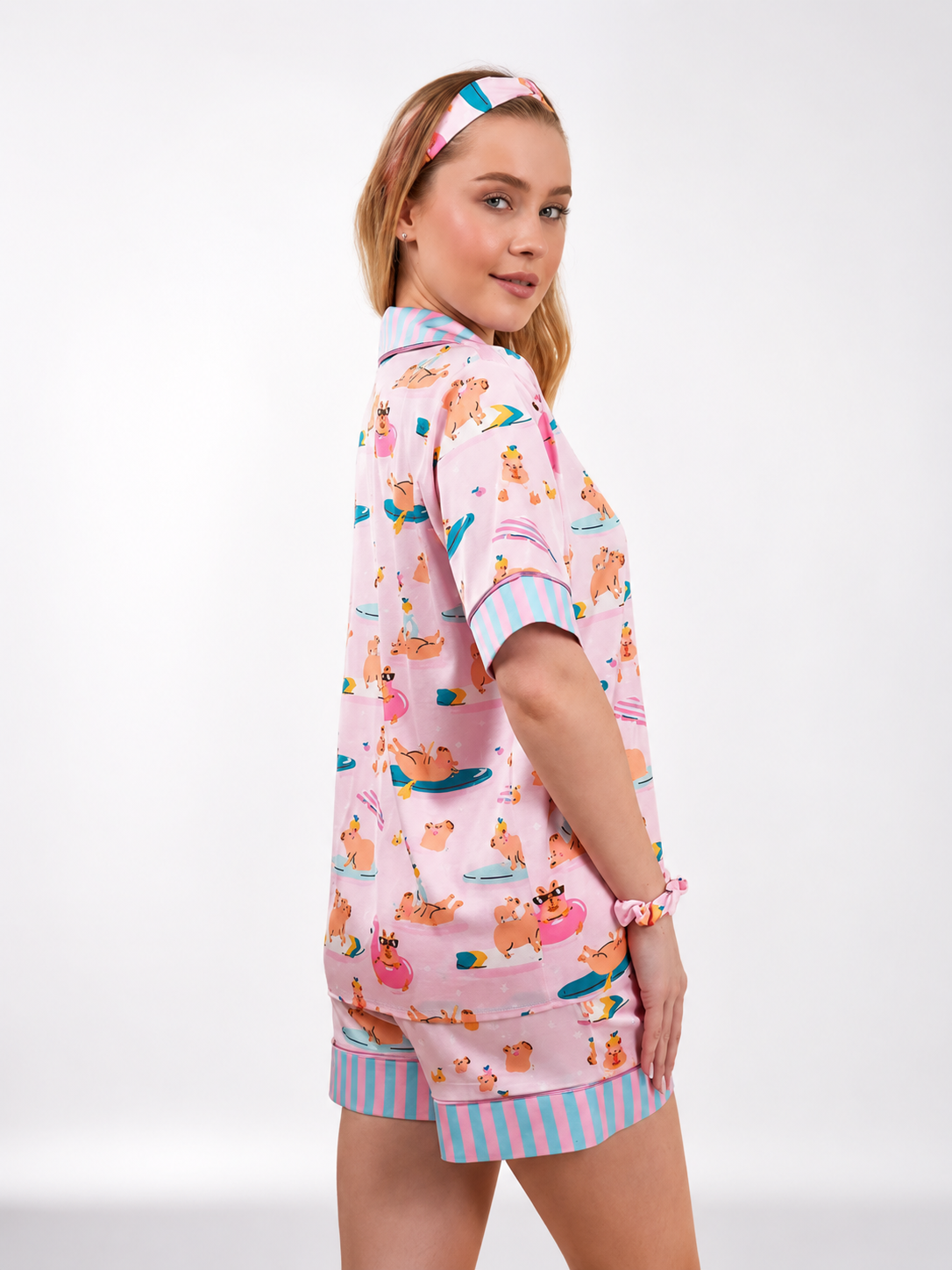 muvv's ® Kapibara Desenli Kısa Saten Pijama Takımı